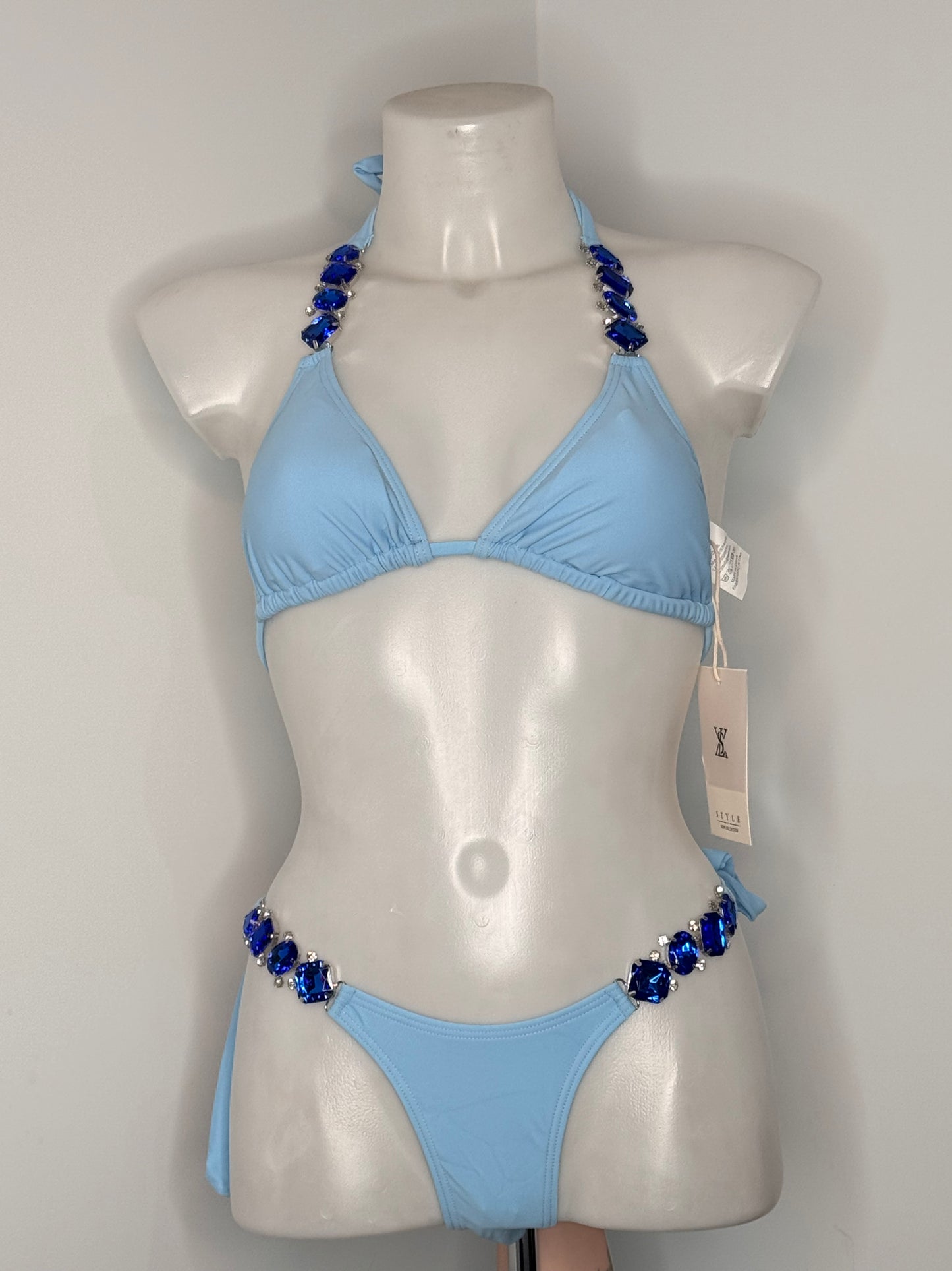 Bikini Gemma